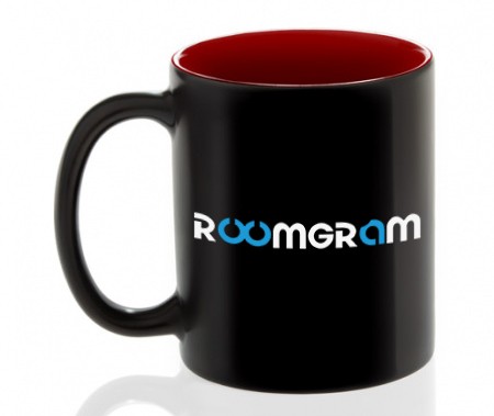 Chameleon mug red with Roomgram logo