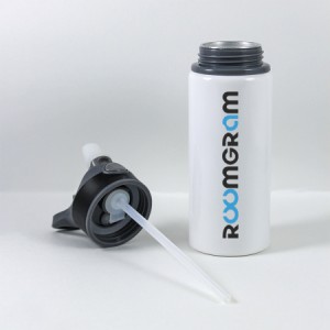 Aluminum water bottle with black cap with Roomgram logo 650 ml